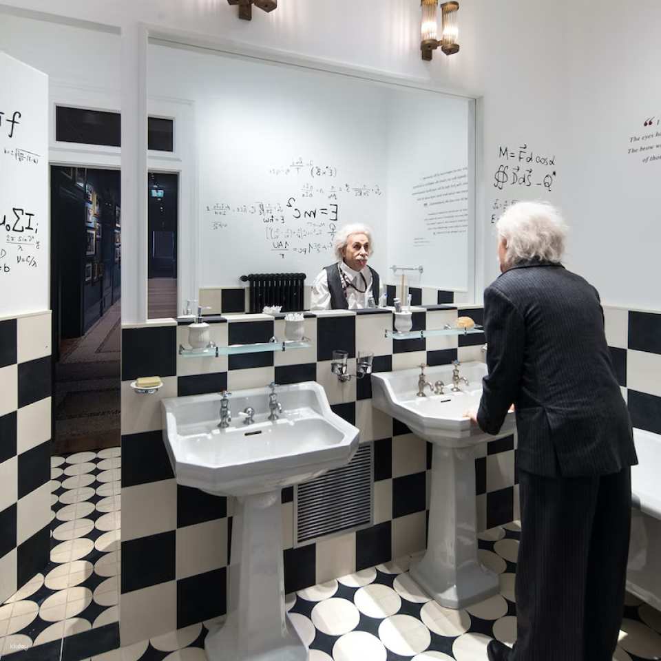 Chaplin's World Ticket | Vevey