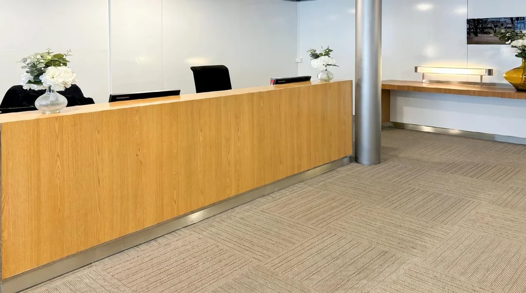Charles de Gaulle Airport: Salon Paris Lounge at Terminal 2C Image 3