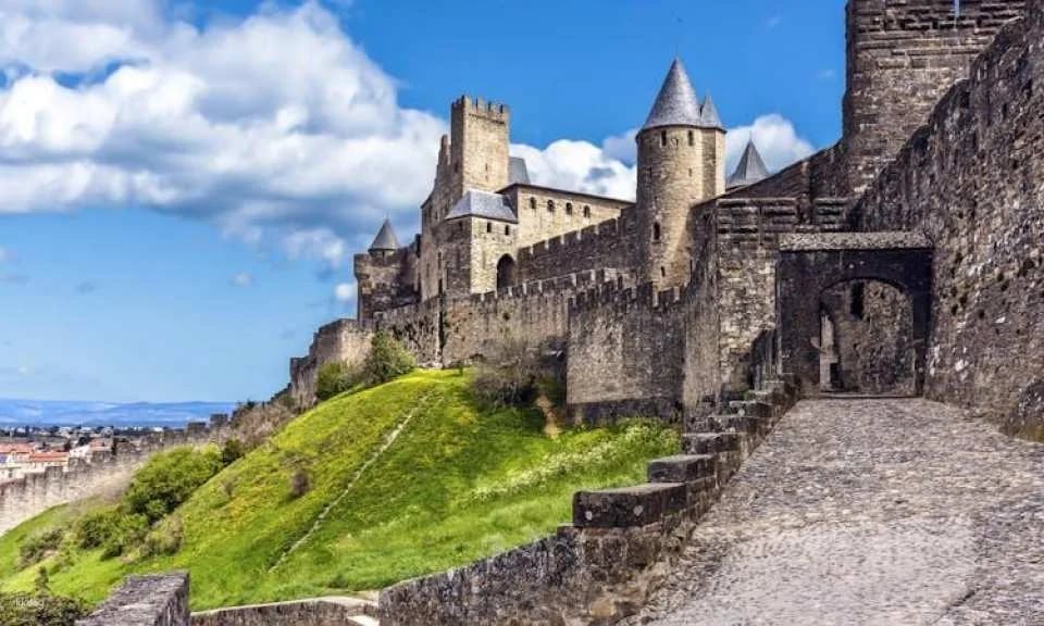 Tickets for the Château Comtal in the fortified city of Carcassonne