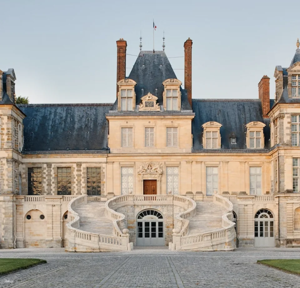 Château de Fontainebleau Entrance Ticket | France