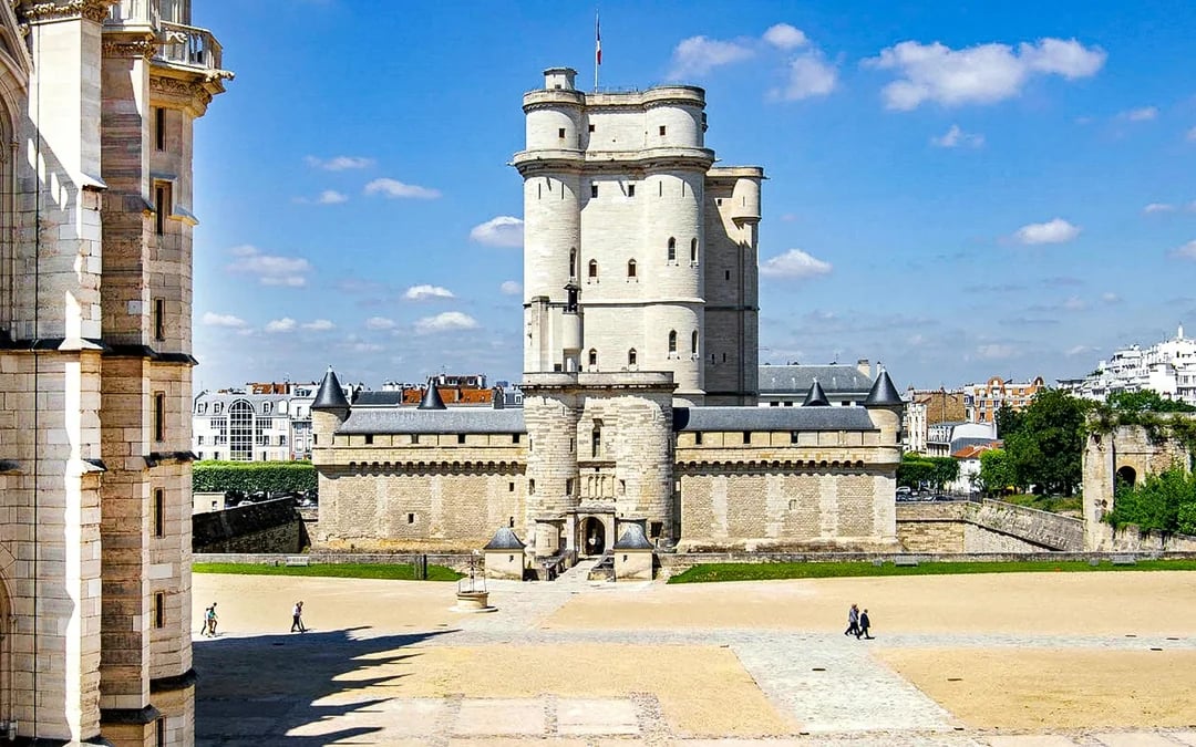 Chateau de Vincennes Tickets with Audio Guide Image 1