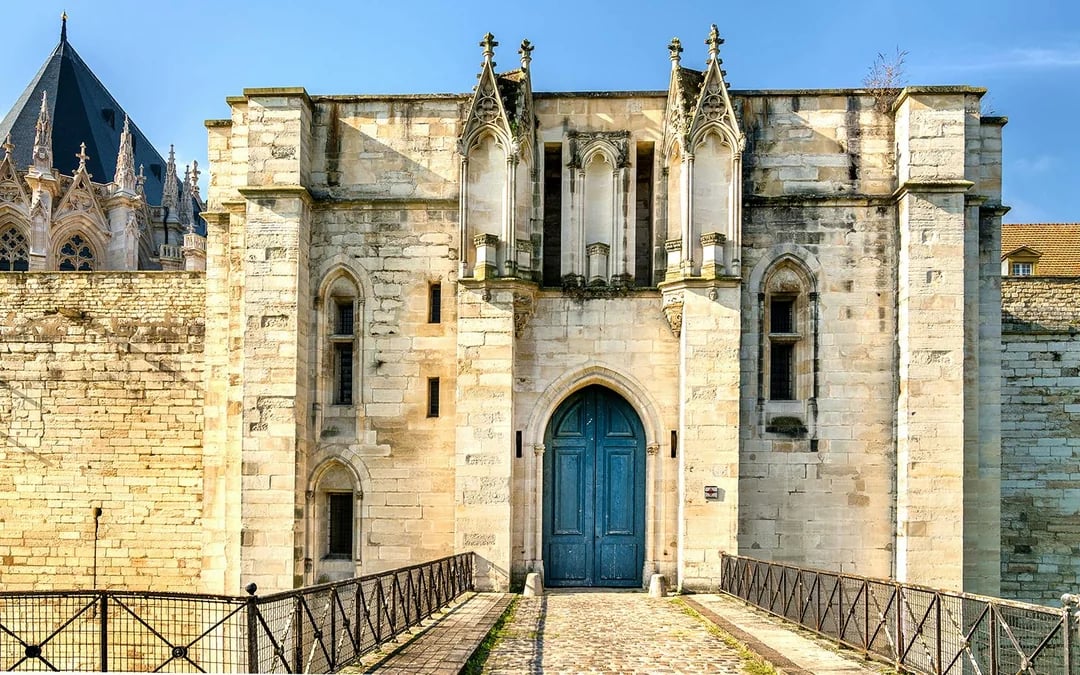 Chateau de Vincennes Tickets with Audio Guide Image 6
