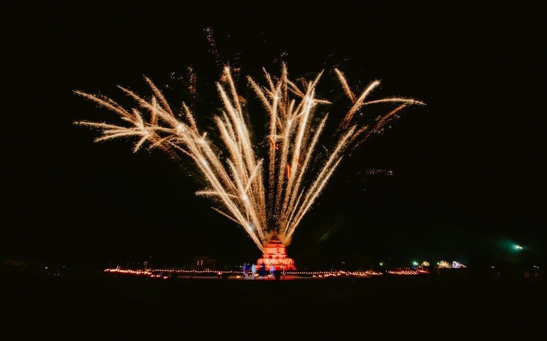 Chiang Mai CAD New Year Countdown 2027 Ticket with Sky Lanterns and Round-Trip Transfers Image 4