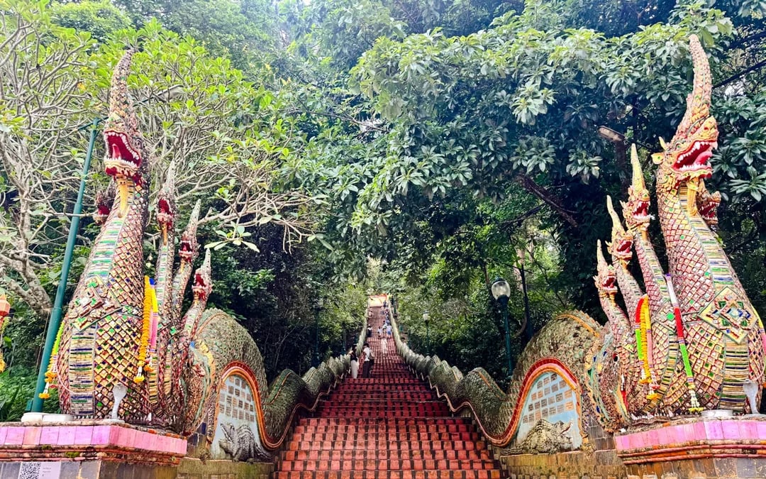 Chiang Mai City and Doi Suthep Private Guided Tour with Trishaw Ride Image 5