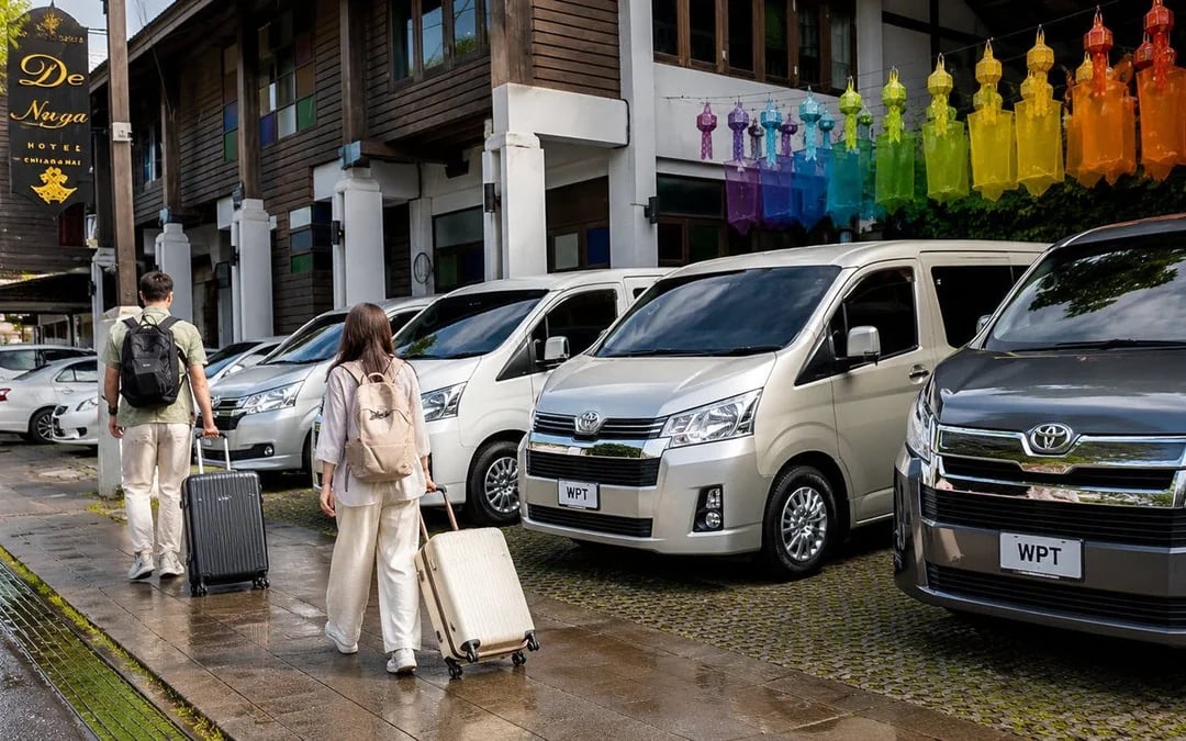 Chiang Mai City to Chiang Rai City Private One-Way Van Transfer Image 2