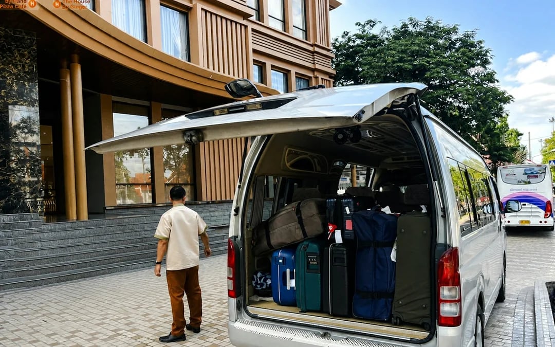 Chiang Mai City to Pai Town Private Van Transfer (One-Way) Image 2
