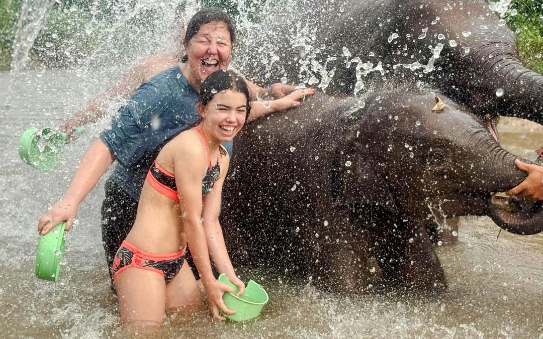 Chiang Mai: Elephant Sanctuary, Long Neck Village & Sticky Waterfall Tour Image 9