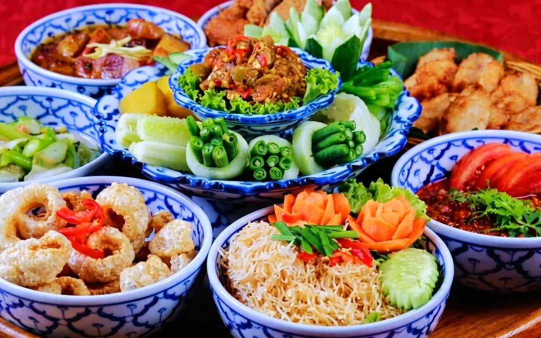 Chiang Mai Khantoke Dinner with Lanna Cultural Show and Private Hotel Transfers Image 3