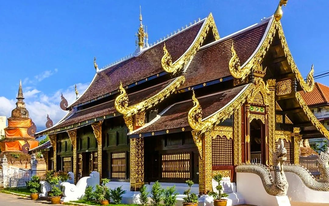 Chiang Mai Old City Temples Walking Tour Image 10