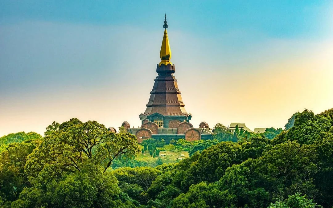 Chiang Mai: Pon Elephant Sanctuary, Monk Trail & Doi Suthep Tour Full-Day Guided Tour Image 8