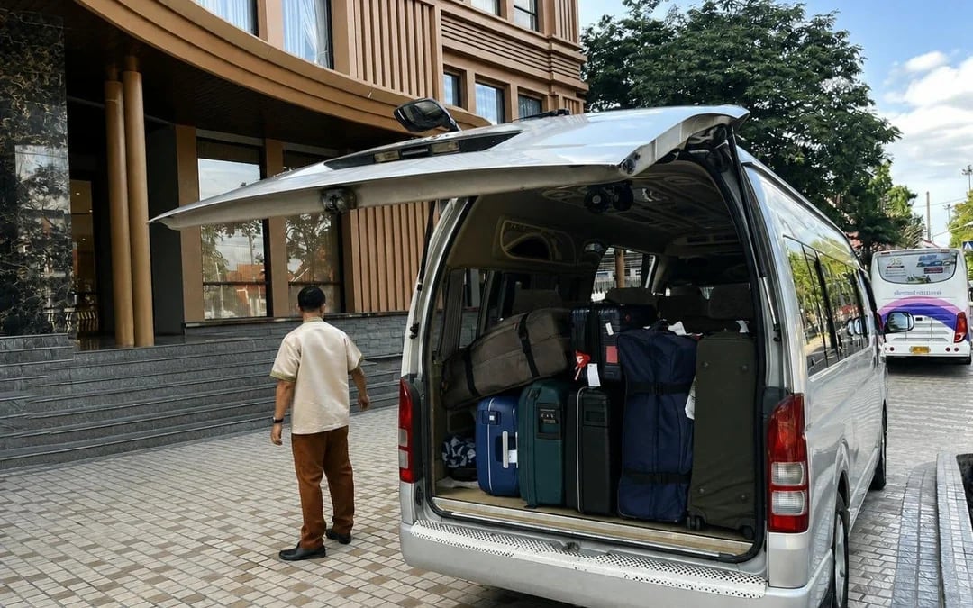 Chiang Mai Private One-Way Transfer: To or From Airport, Railway Station, or City Hotel Image 2