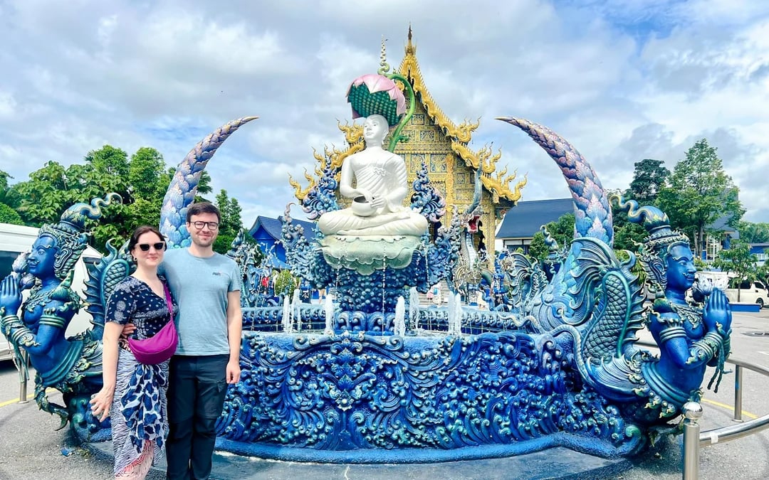 Chiang Rai: White Temple, Blue Temple, Black House & Golden Triangle Guided Tour with Hotel Transfers Image 4