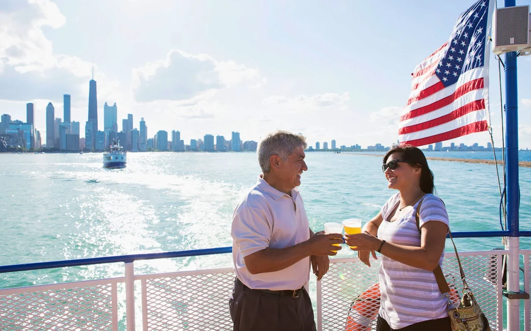 Chicago Skyline Lake Tour Image 3