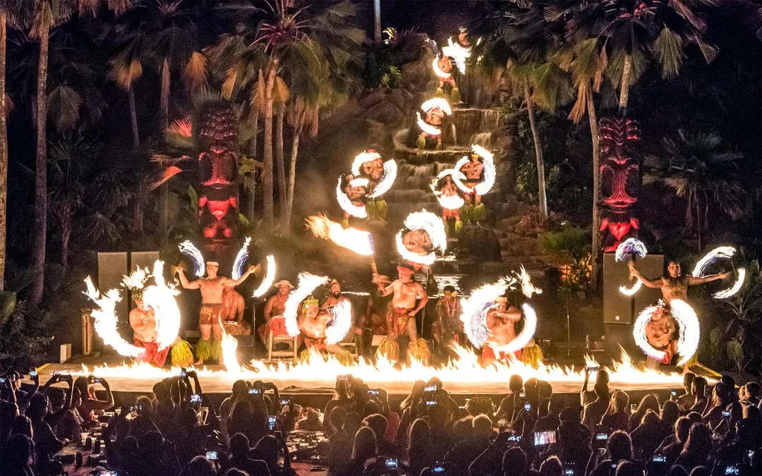Chief's Luau Image 2