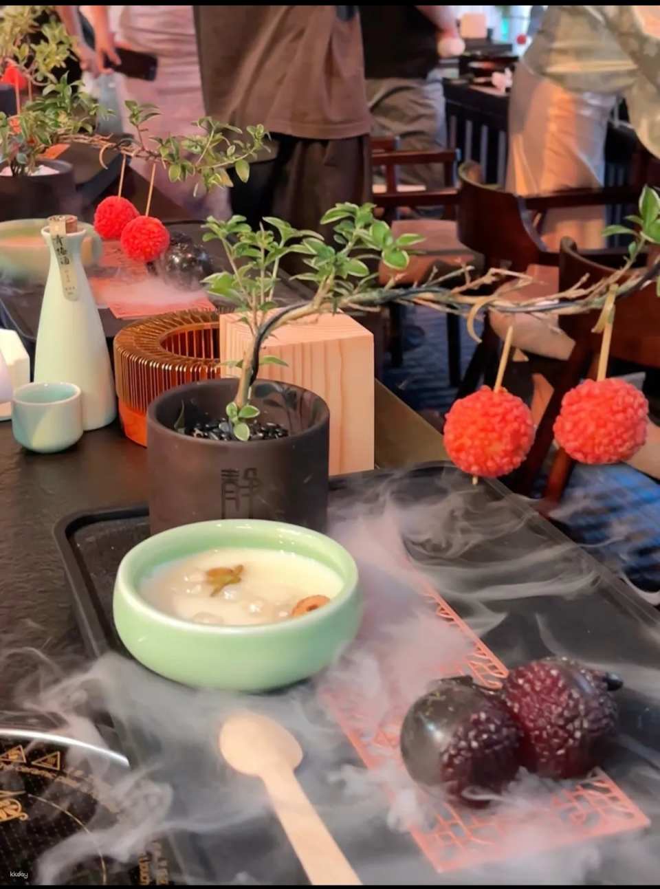 China | Chengdu Shu Kingdom Banquet: A Palace-Style Banquet | Song and Dance Performance | A New Sichuan Hotpot Experience