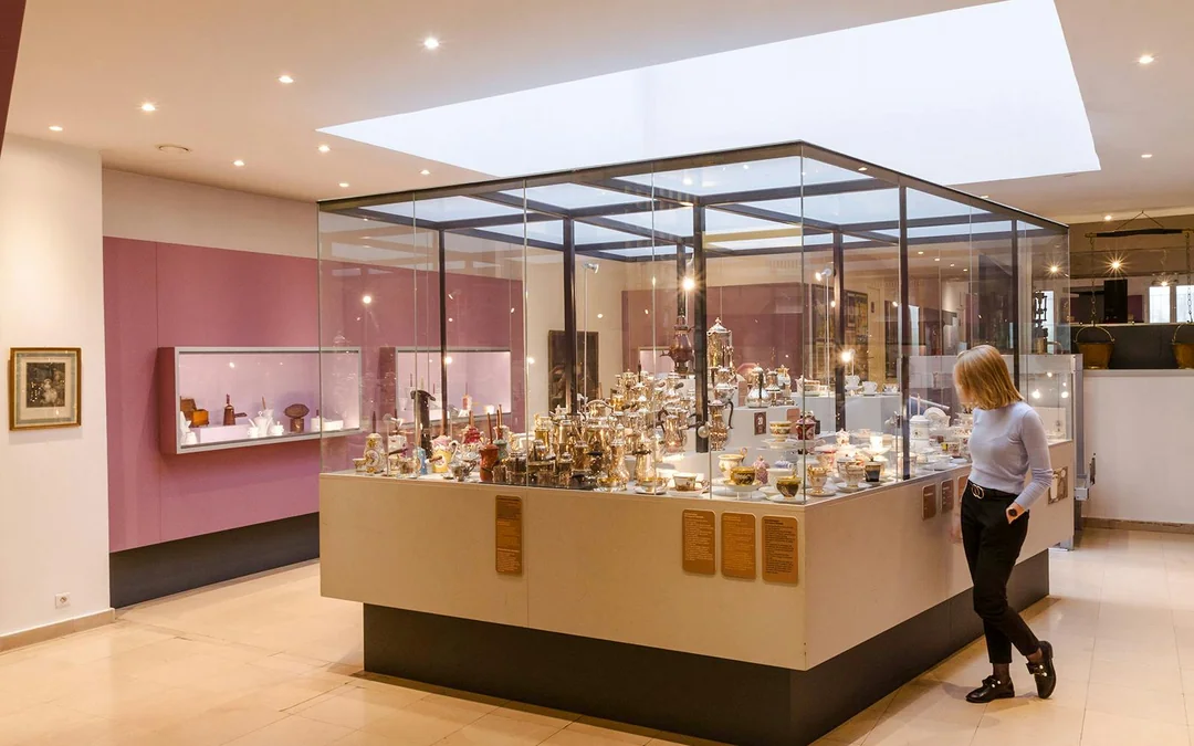Chocolate Museum Paris Entry Tickets with Tasting Image 3