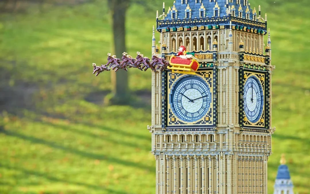 Christmas at LEGOLAND® Windsor Resort Image 3