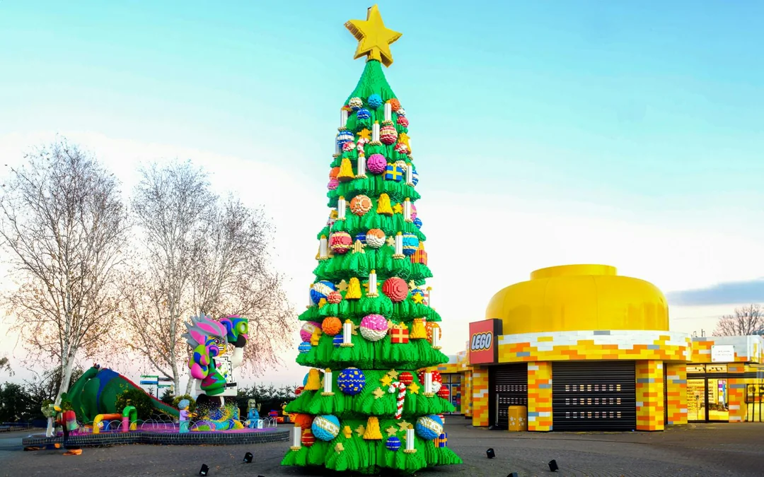 Christmas at LEGOLAND® Windsor Resort Image 4