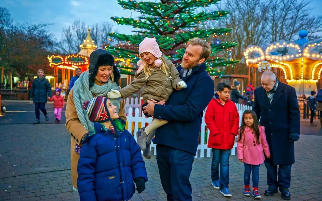 Christmas at LEGOLAND® Windsor Resort Image 8