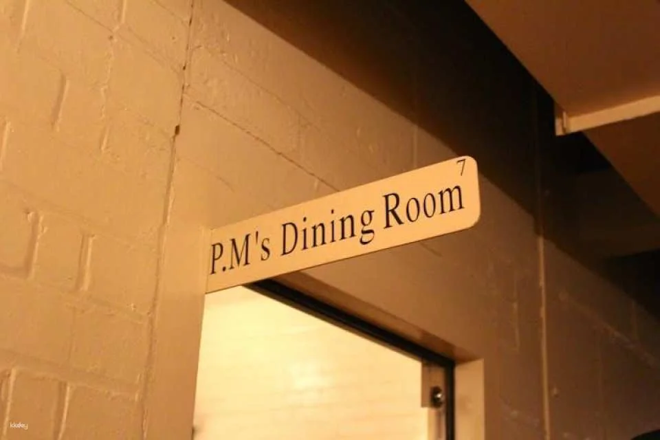 Churchill’s war rooms & WWII Westminster walking tour