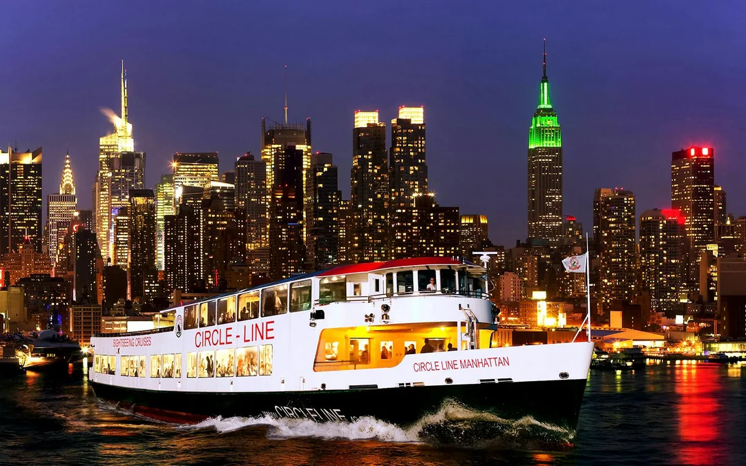 Circle Line: Harbor Lights Cruise Image 1
