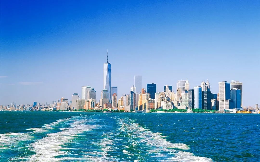 Circle Line: Statue of Liberty Speedboat Ride Image 7