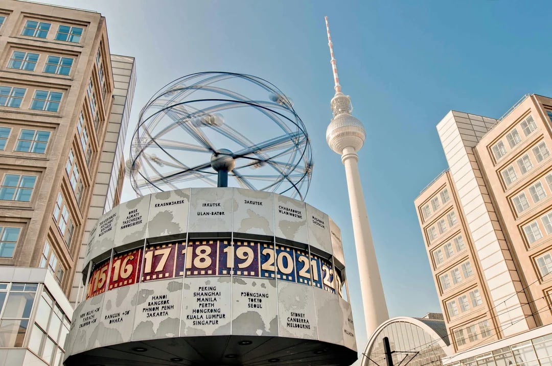 City Circle: Berlin Hop-On Hop-Off Bus Tour with Optional Boat Tour Image 3