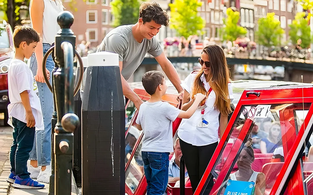 City Sightseeing: Amsterdam Hop-on Hop-off Boat Tour Image 2