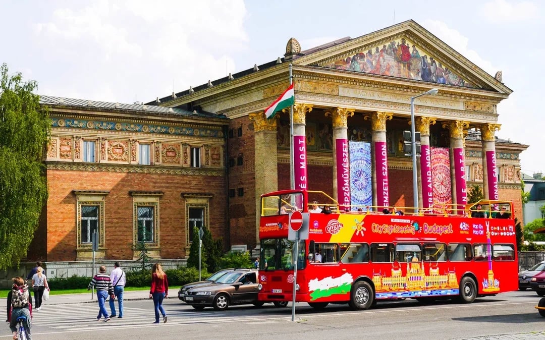 City Sightseeing: Budapest Hop-on Hop-off Bus Tour  Image 7