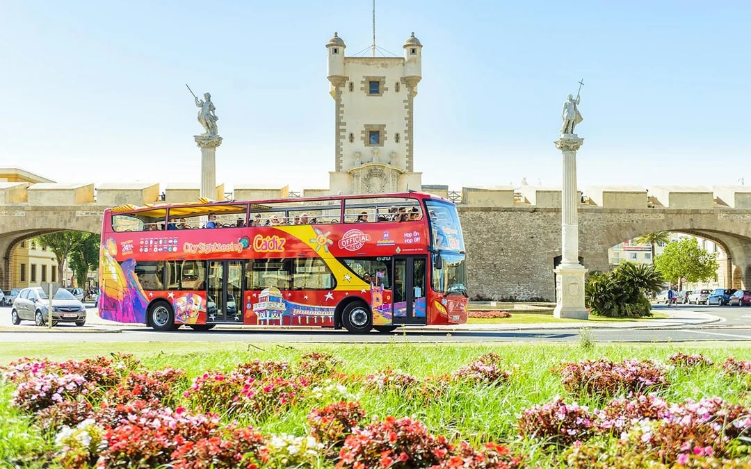 City Sightseeing: Cadiz Hop-on Hop-off Bus Tour Image 1