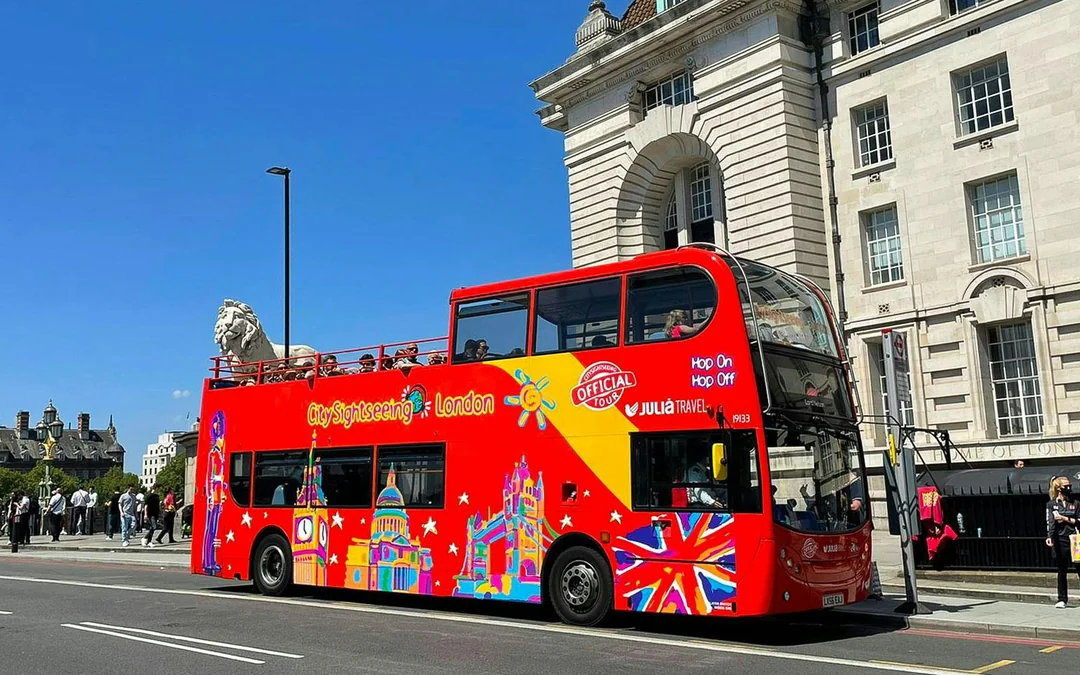 City Sightseeing: London Hop-on Hop-off Bus Tour with Optional Thames River Cruise Image 4