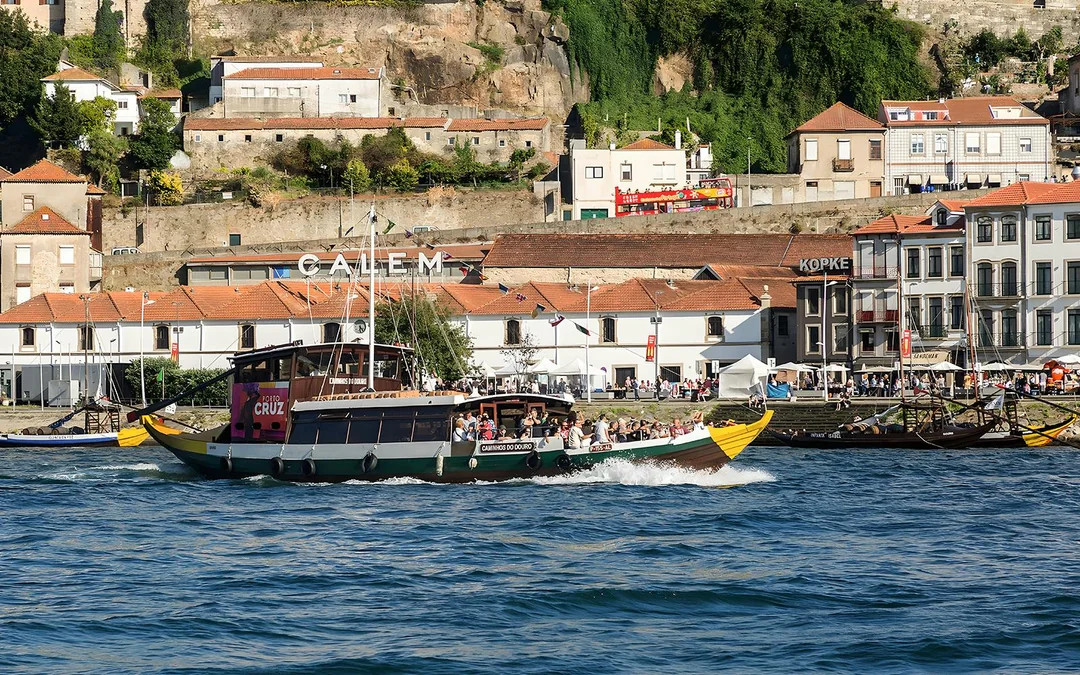 City Sightseeing: Porto Hop-on Hop-off Bus Tour with Douro River Six Bridges Cruise Image 4