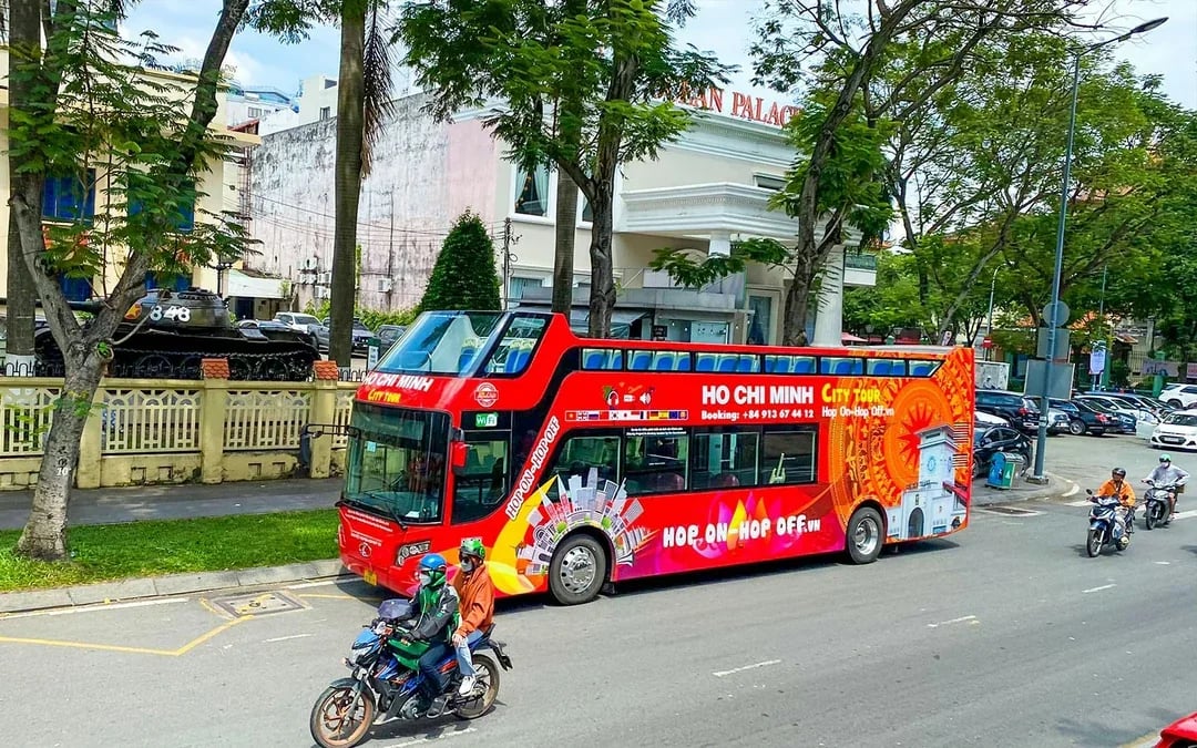 City Sightseeing: Saigon Hop-on Hop-off Bus Tour Image 7