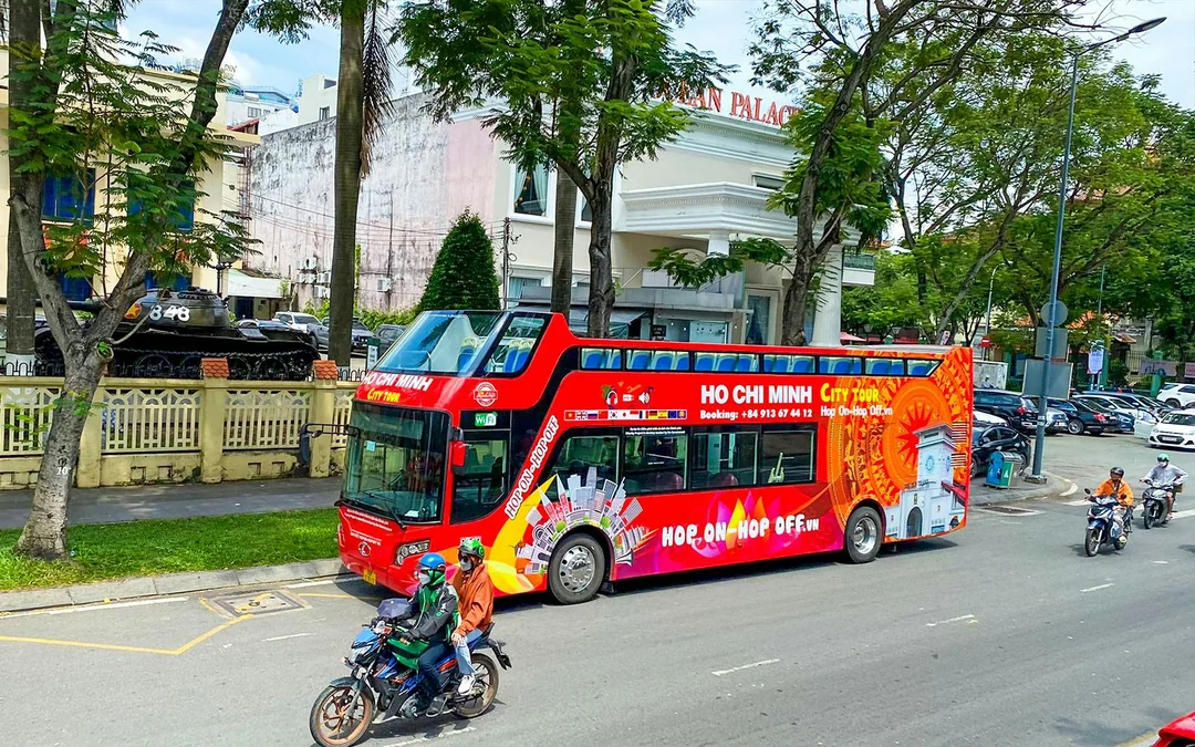 City Sightseeing: Saigon Hop-on Hop-off Bus Tour Image 7