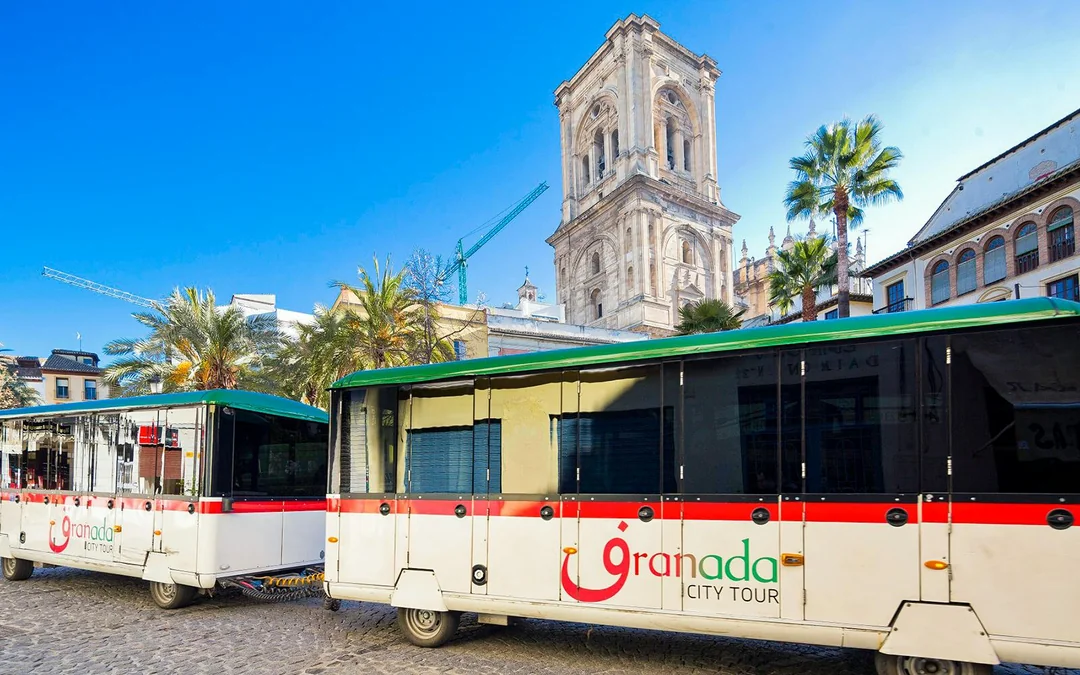 City Tour: Granada Hop-on Hop-off Train Tour Image 5