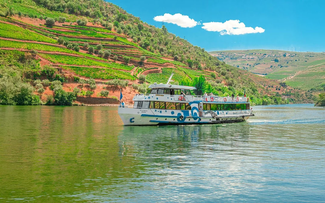 Classic Douro Valley Guided Tour with 1-Hour Pinhão Cruise, Traditional Lunch & Wine Tastings
Image 2