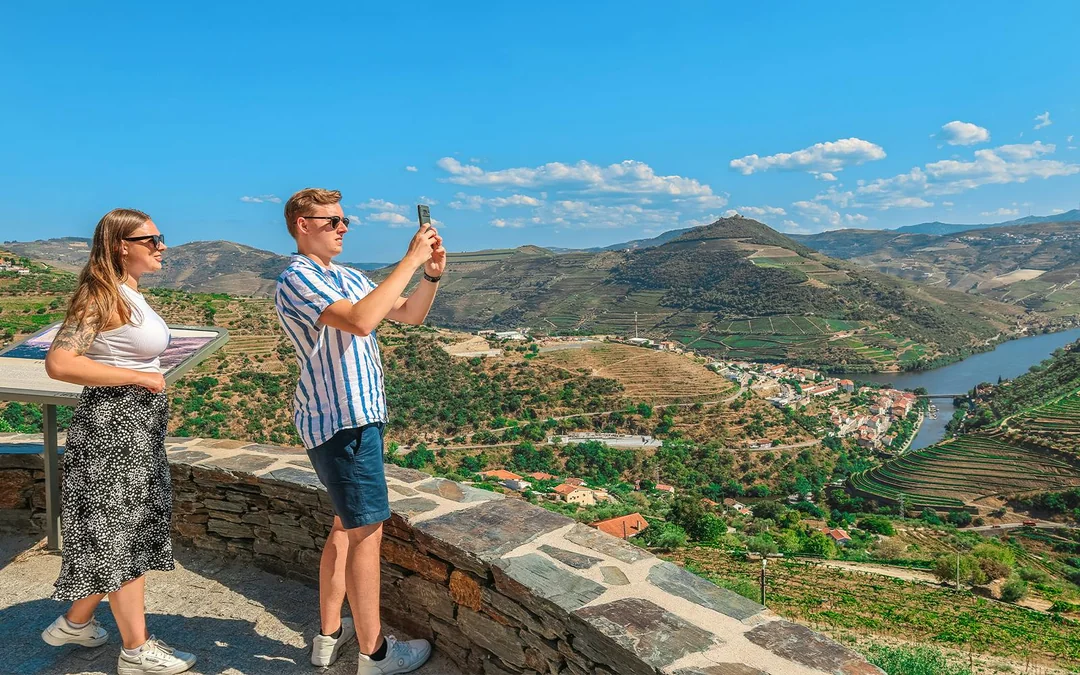 Classic Douro Valley Guided Tour with 1-Hour Pinhão Cruise, Traditional Lunch & Wine Tastings
Image 12