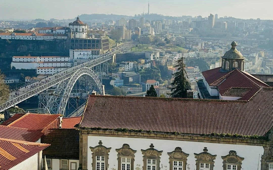Clérigos Tower Guided Tour with Porto City Highlights  Image 11