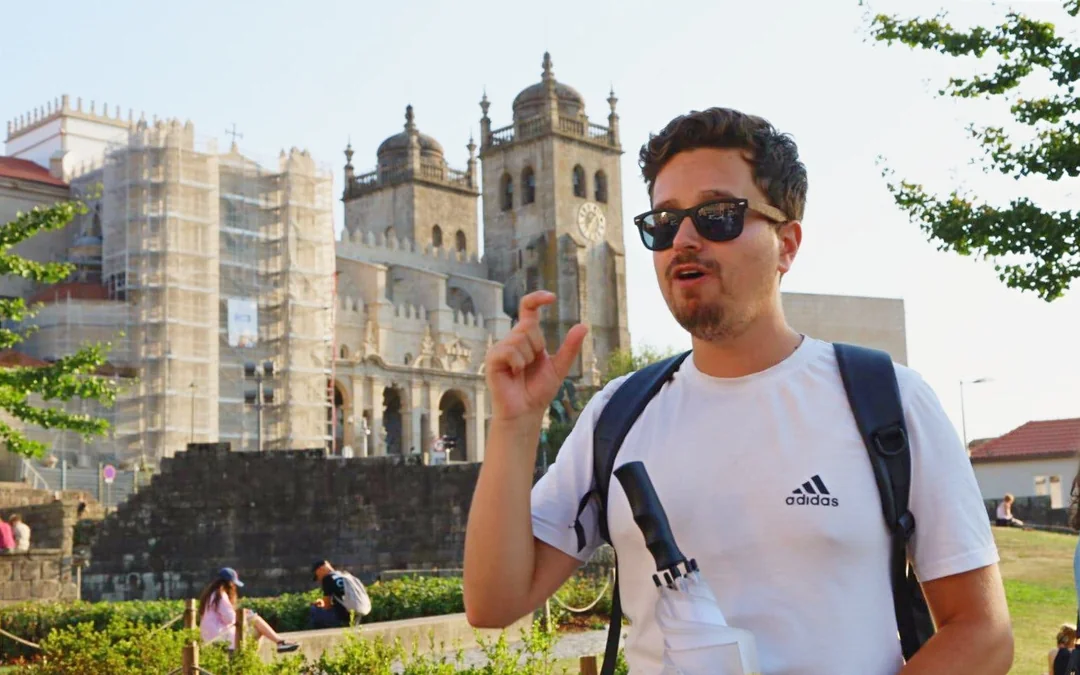 Clérigos Tower Guided Tour with Porto City Highlights Image 3