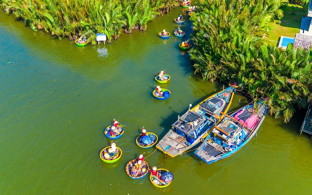 Coconut Boat Ride in Hoi An
Image 3