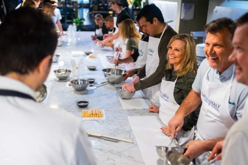 Coffee and tiramisù cooking class in Florence