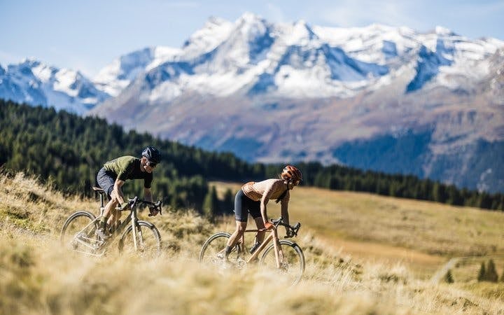 Col des Aravis by bike – Half day Tour de France with Guide Image 9