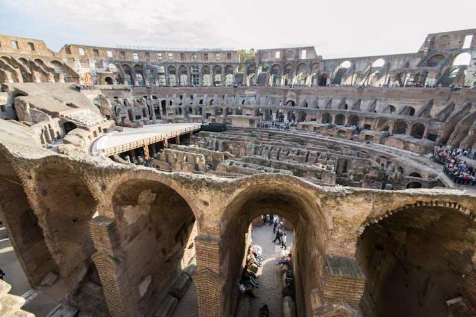 Colosseum Arena, Roman Forum and Palatine Hill Tour