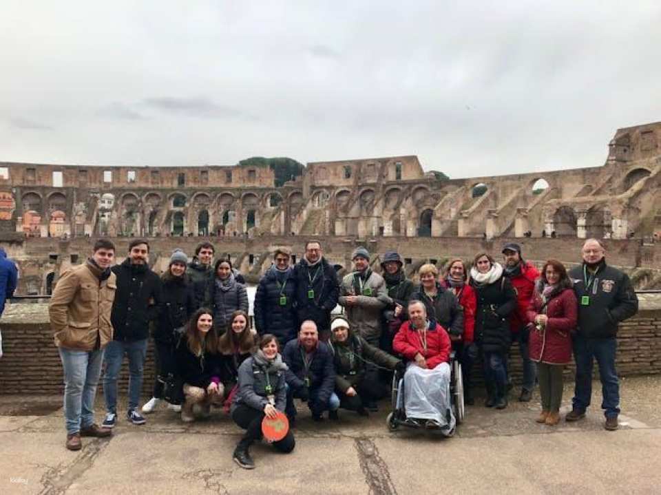 Colosseum Arena, Roman Forum and Palatine Hill Tour