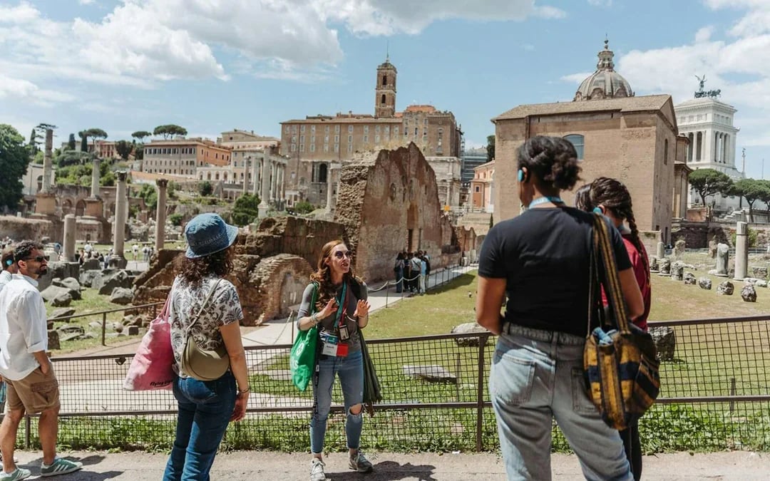 Colosseum, Palatine Hill & Roman Forum Guided Tour Image 7