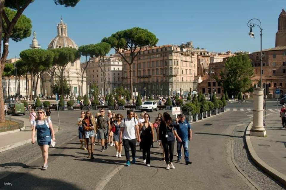 Colosseum, Roman Forum and Palatine Hill Experience with City Walking Tour