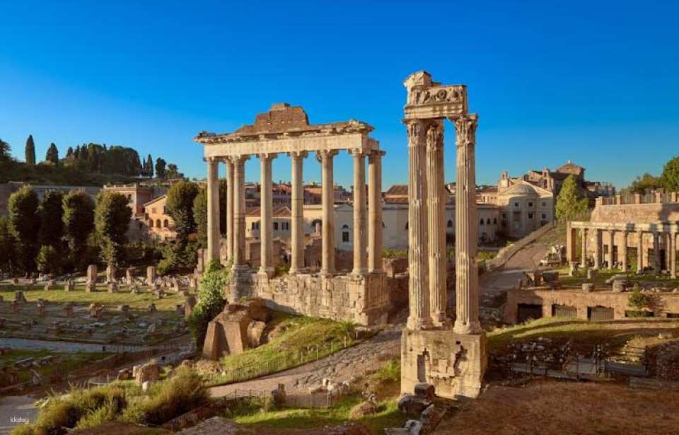 Colosseum, Roman Forum and Palatine Hill Experience with City Walking Tour