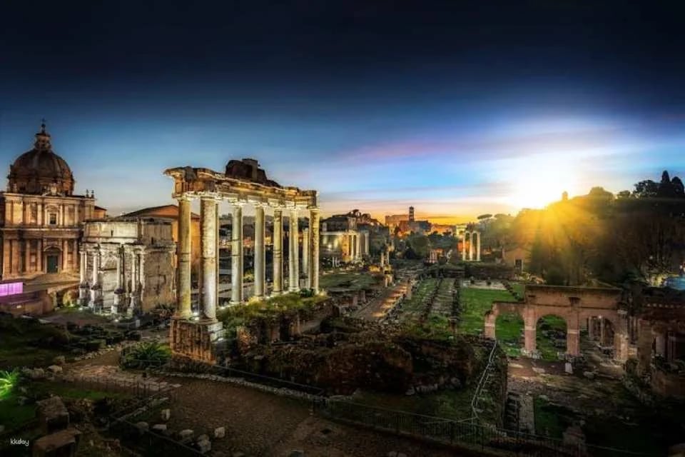 Colosseum, Vatican Museum and Sistine Chapel Experience