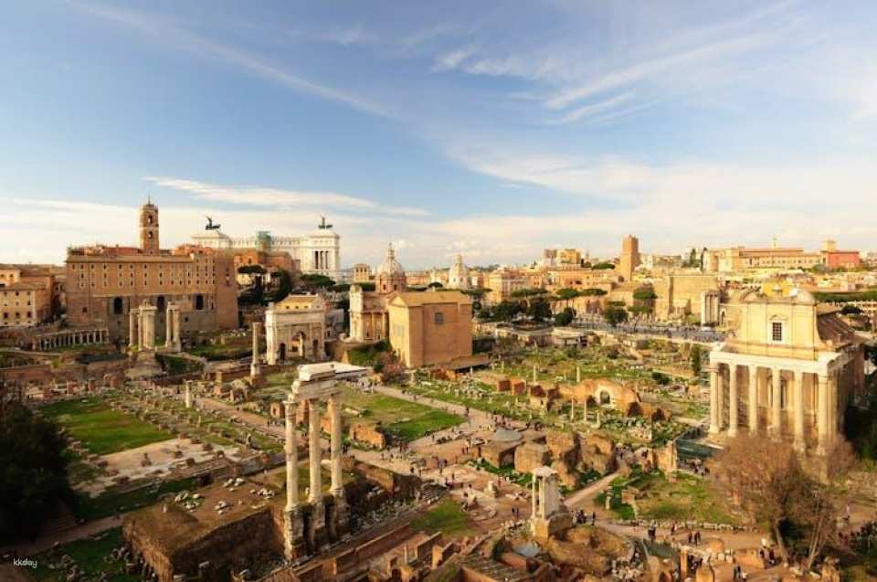 Colosseum with Arena, Roman Forum and Palatine Hill Guided Tour