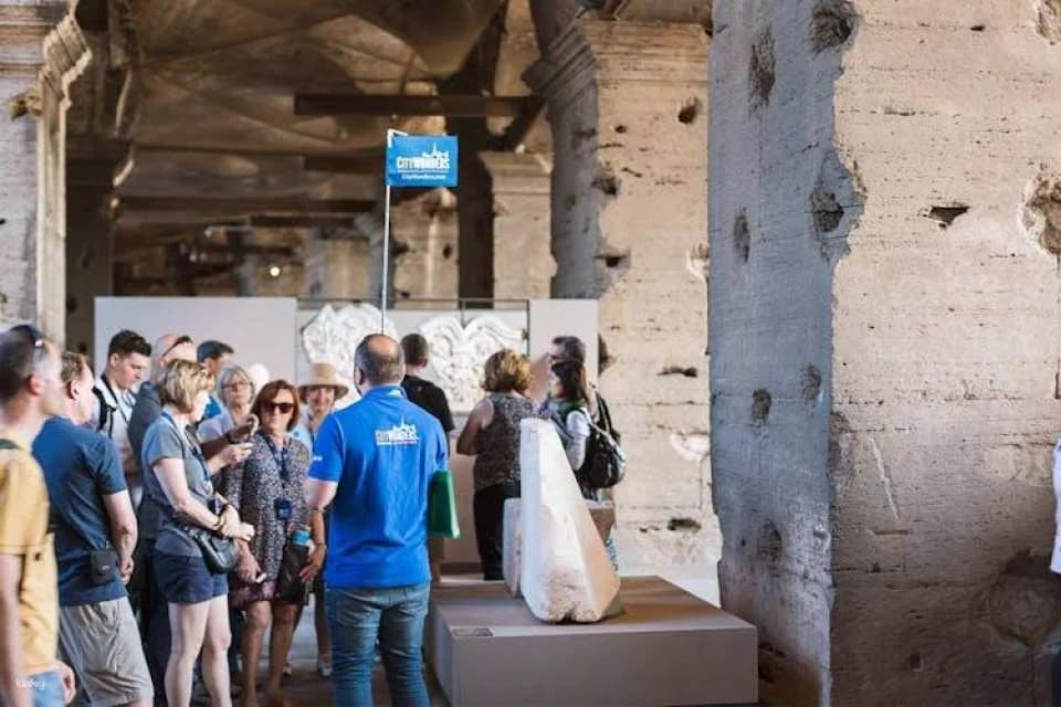 Colosseum with Arena, Roman Forum and Palatine Hill Guided Tour